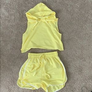Hooded top with shorts